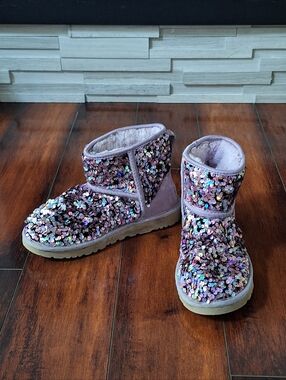UGG Sequin Classic Short Boots Pink Sparkle Women’s US 5 EU 36 UK 3 AU 5